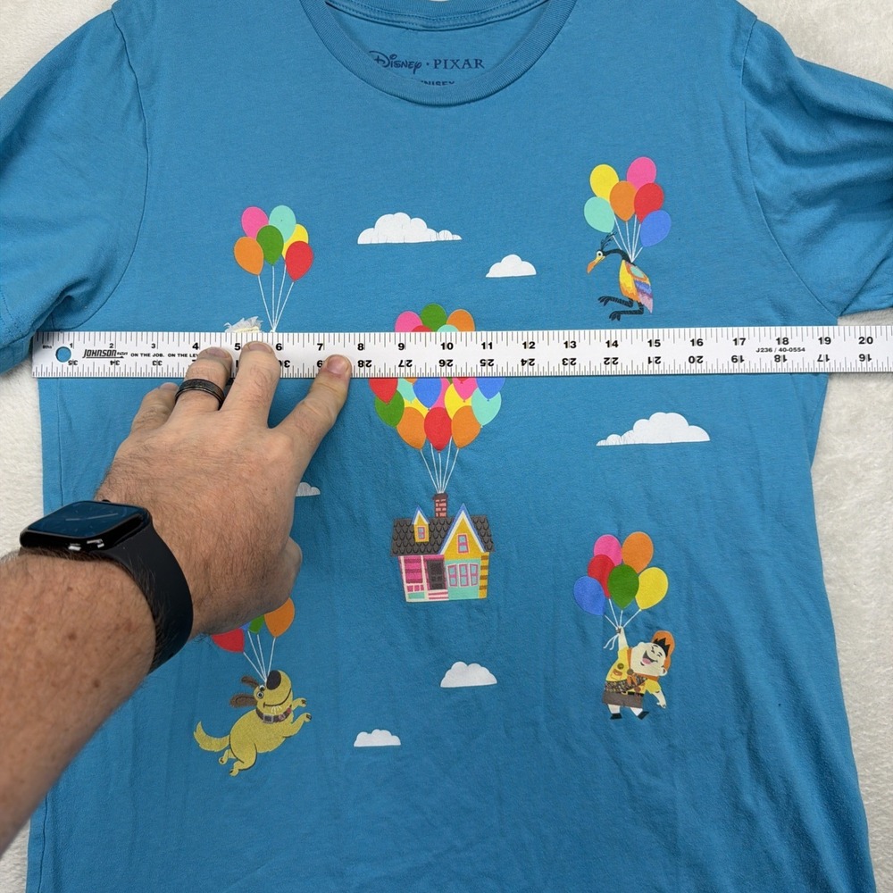 Disney Pixar Up Harveys Graphic T Shirt Unisex M Balloon House Dug Carl - Picture 5 of 7